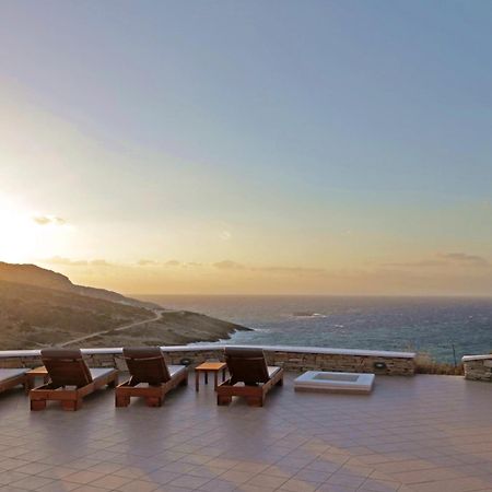 Unique Off Grid Seafront Villa Chora de Ios Exterior foto