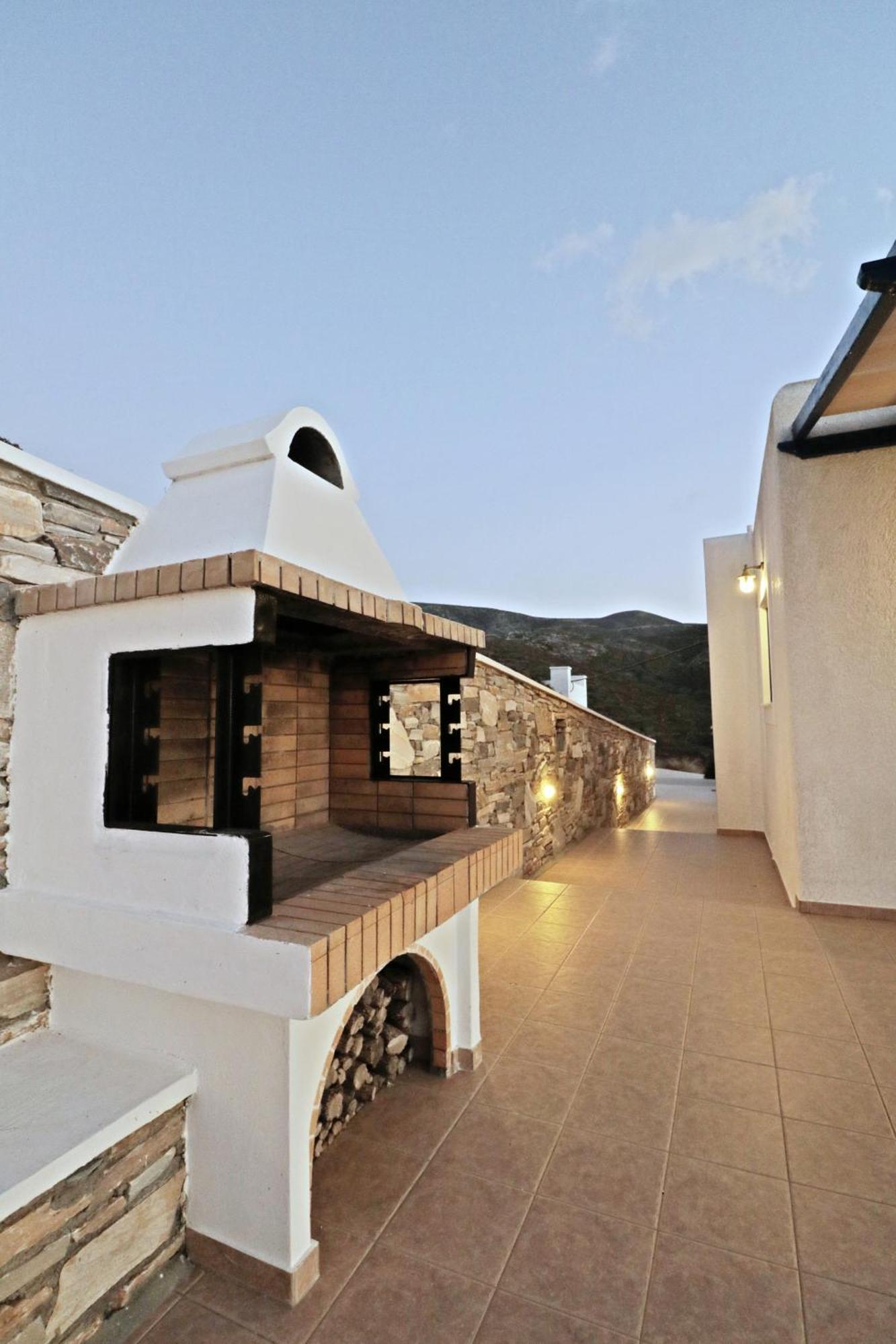Unique Off Grid Seafront Villa Chora de Ios Exterior foto